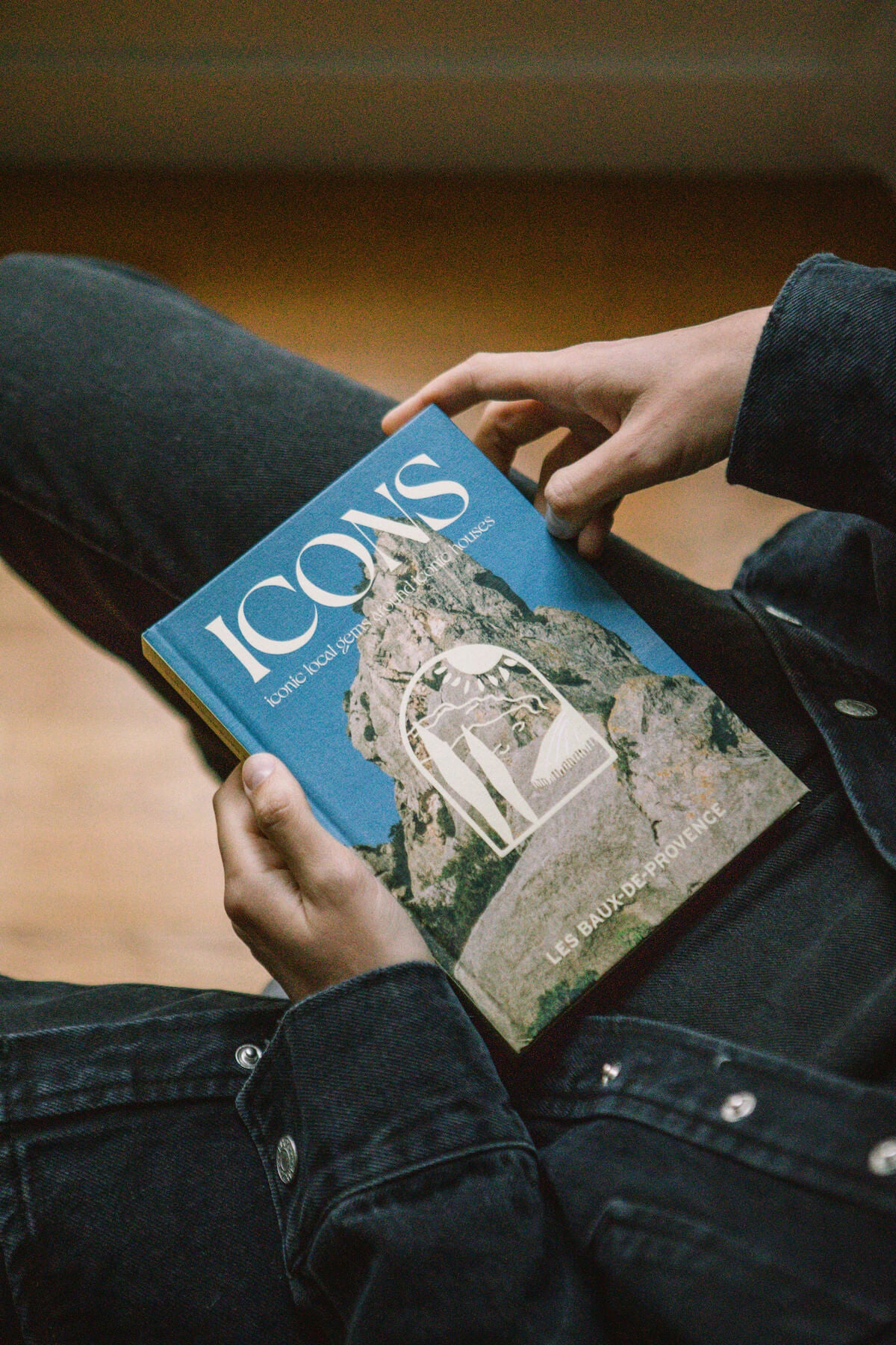 ICONS - Les Baux-de-Provence